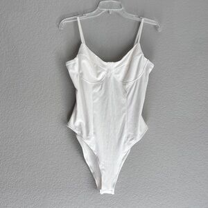 Casual streetwear SHEIN cream bodysuit with adjustable straps women’s  L